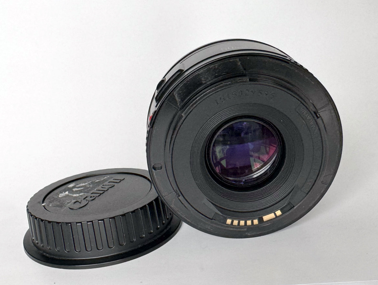 Canon EF 50mm f/1.8 II